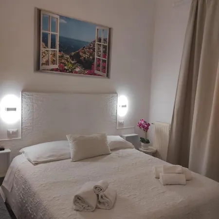 Birillo Отель Специя