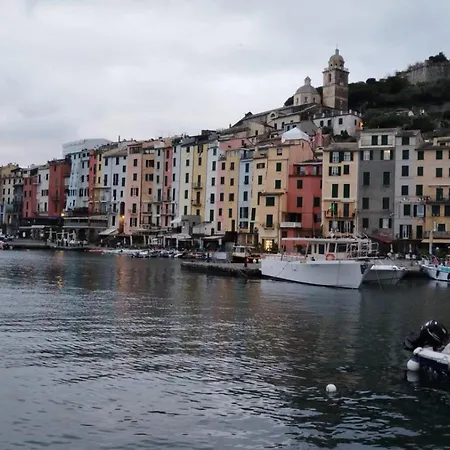 Birillo Отель Специя